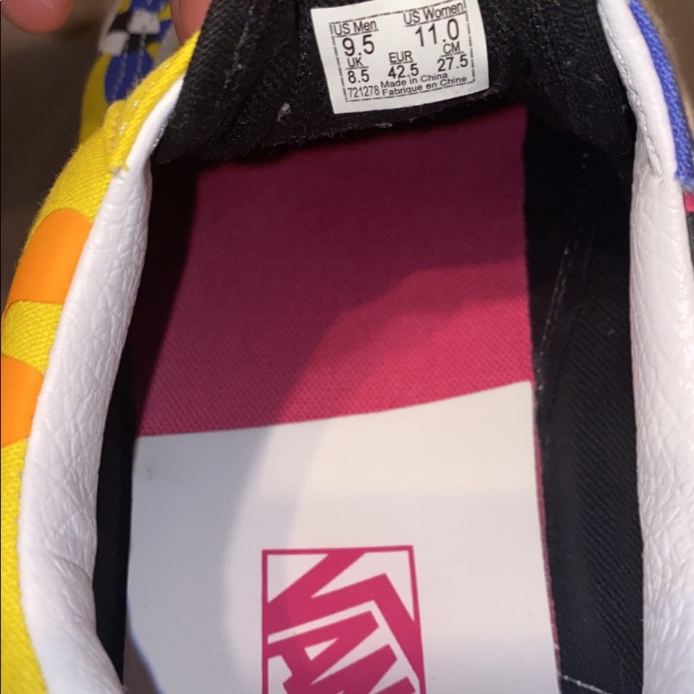 Nickelodeon Vans - Picture 6 of 7